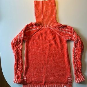 Womens Bench. Sweater New, WOT